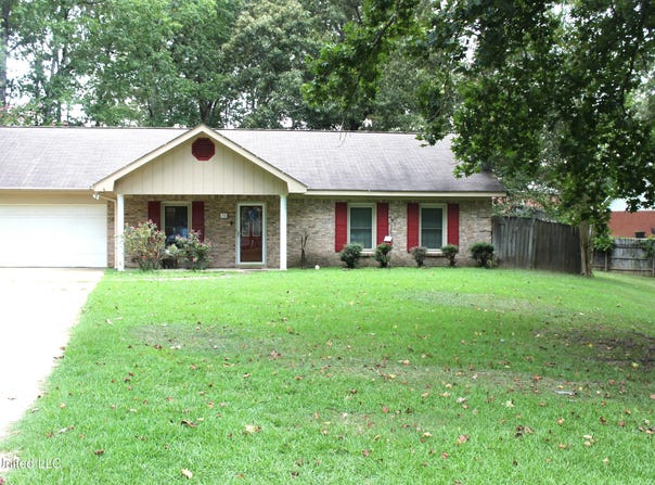 78 Walsh Cove, Byram, MS 39272