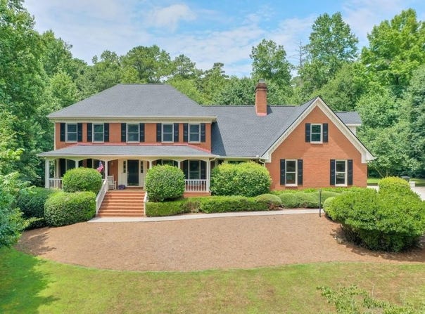 2701 Gardenwood Court SW, Lilburn, GA 30047