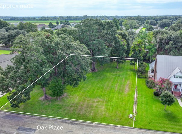 5 Oak Place, New Iberia, LA 70563