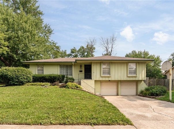 6600 E 129 Street, Grandview, MO 64030