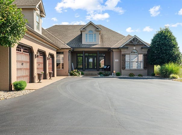 612 Fairway Street, Bowling Green, KY 42103