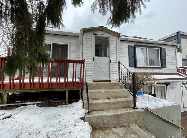 196 Carson Avenue, Newburgh, NY 12550