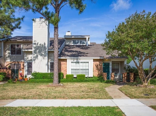 822 Creekside Drive, Lewisville, TX 75067