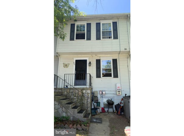 654 KITTENDALE Circle, BALTIMORE, MD 21220