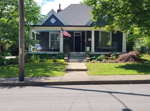 122  WEST LAKE ST, Madisonville, KY 42431