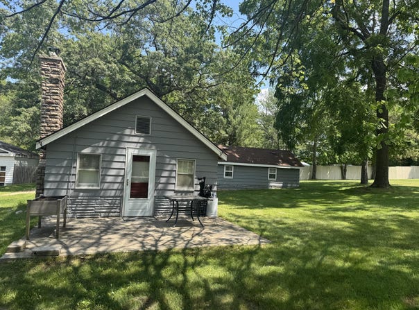 705 Nicolet Trail, Houghton Lake, MI 48629