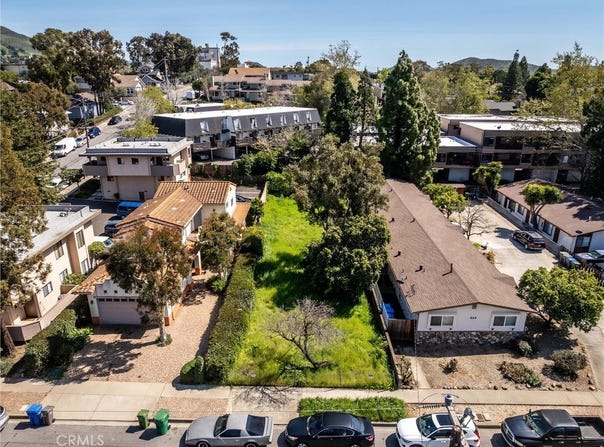 879 Walnut Street, San Luis Obispo, CA 93401