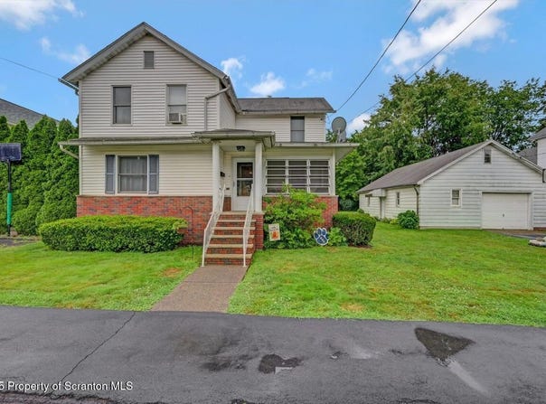 146 Hudson Street, Jessup, PA 18434
