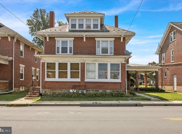 126-128 E MAIN STREET, FLEETWOOD, PA 19522