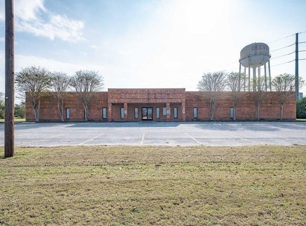 1800 S Washington, Beeville, TX 78102