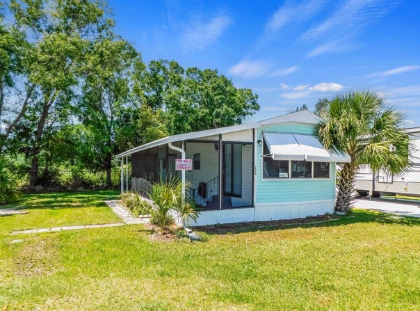 21632 State Road 54, Lutz, FL 33549
