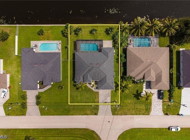 1423 SW 21st Avenue, Cape Coral, FL 33991