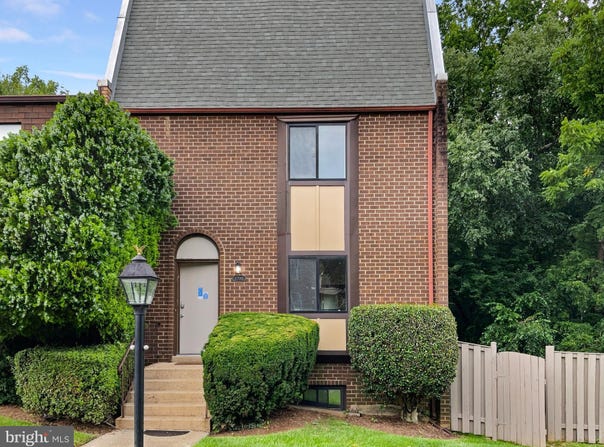 1700 TYVALE COURT, VIENNA, VA 22182