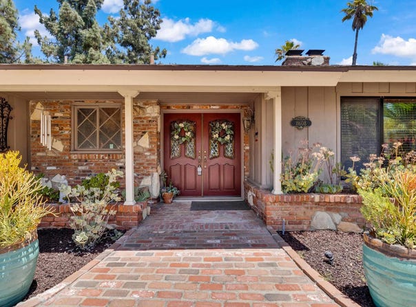 11608 Vernette Ct, El Cajon, CA 92020