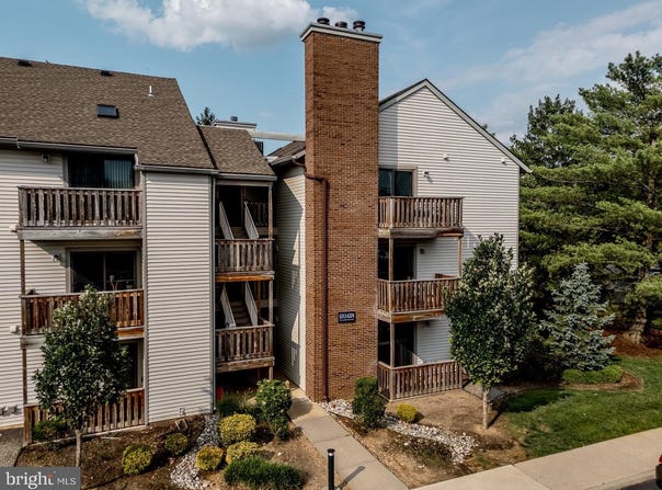 5320 RAVENS CREST Drive, PLAINSBORO, NJ 08536