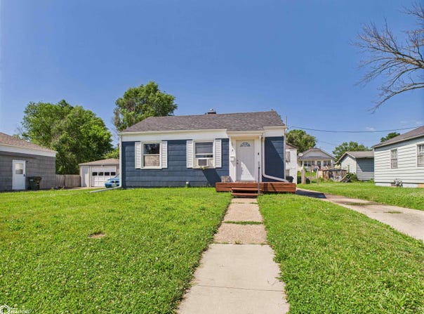 2 Storms Court, Fort Madison, IA 52627