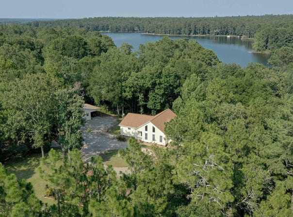 813 Edisto Lake Road, Wagener, SC 29164