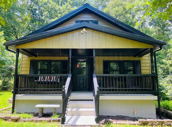 10549 Old State Rd 70, Derby, IN 47525