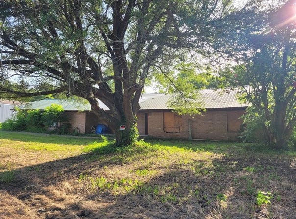 1645 And 1679 FM 2949, Enloe, TX 75441