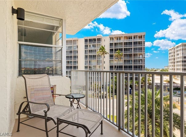 7300 Estero Boulevard unit: 301, Fort Myers Beach, FL 33931