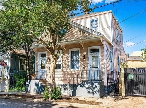 1325 SIXTH Street, New Orleans, LA 70115
