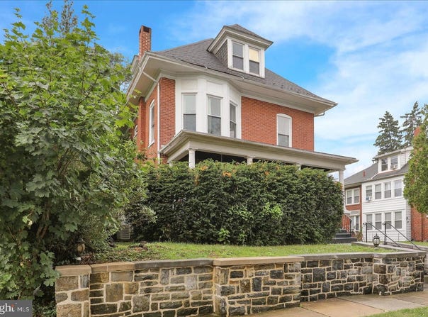12 INTERVILLA Avenue, READING, PA 19609