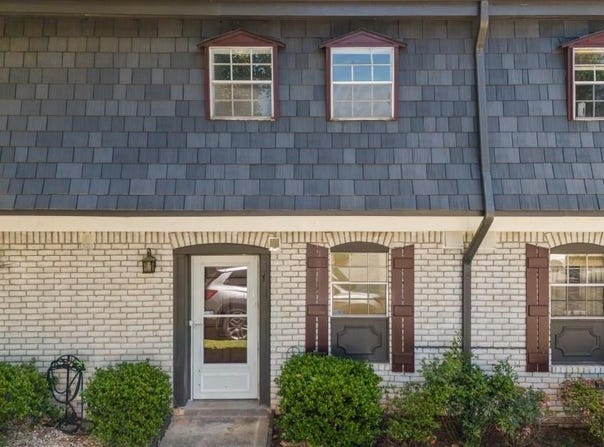 305 Stonecliff Court, Stone Mountain, GA 30083