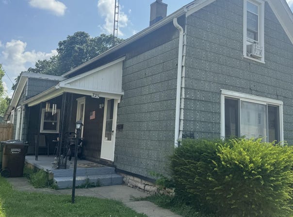 725 Young Street, Piqua, OH 45356