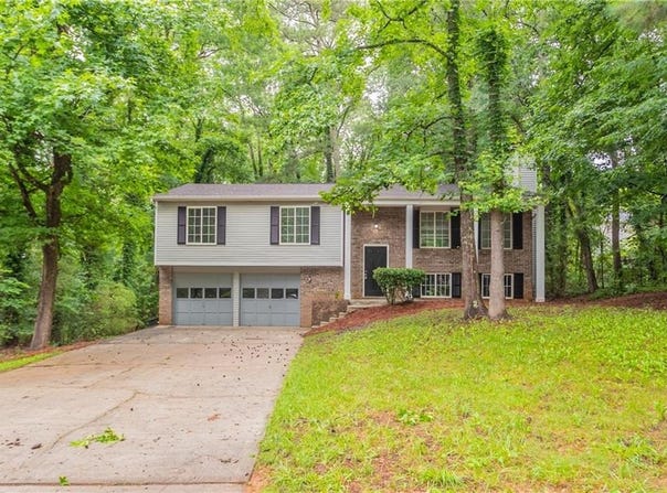 740 Stoneside Court, Stone Mountain, GA 30083