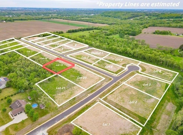 3316 W Creekview Lane, Beloit, WI 53511-0000