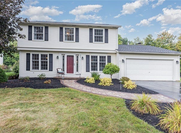 602 Kayleigh Drive, Webster, NY 14580