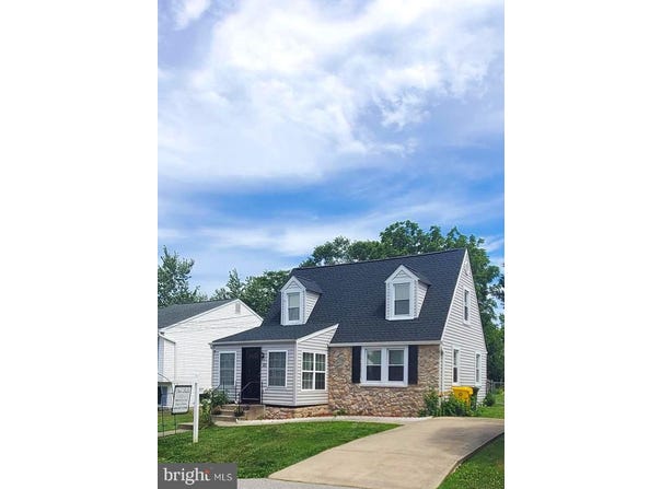 211 LAKE Road, PASADENA, MD 21122