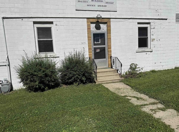517 Rhey St, Waterloo, IA 50703