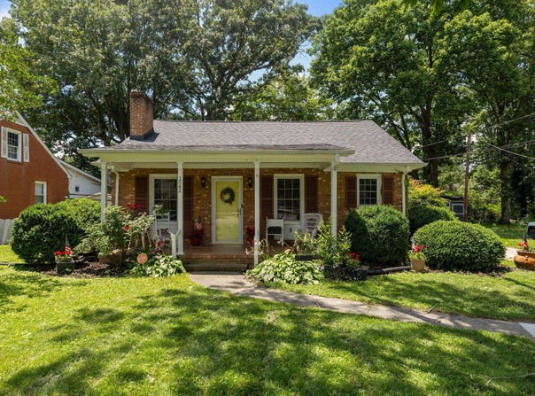 1542 W Davis Street, Burlington, NC 27215