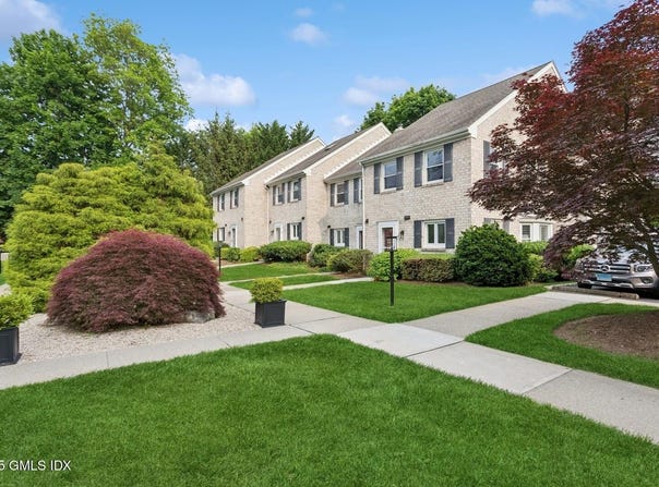 25 Indian Harbor Drive, Greenwich, CT 06830