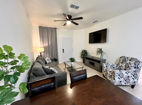 391 Riverside Dr., Eagle Pass, TX 78852