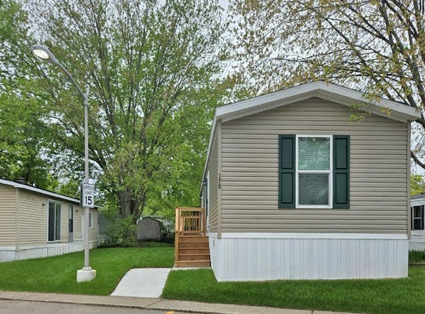 51000 Mott Road, Canton, MI 48188
