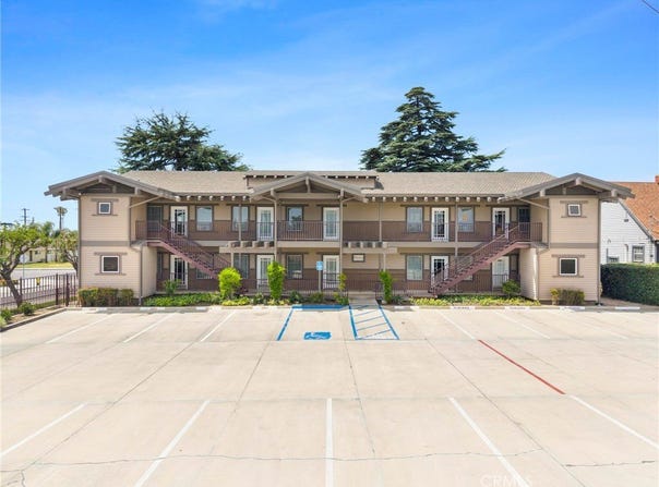 437 N Riverside, Rialto, CA 92376