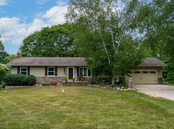 554 S Bamber Road, Mt Pleasant, MI 48858