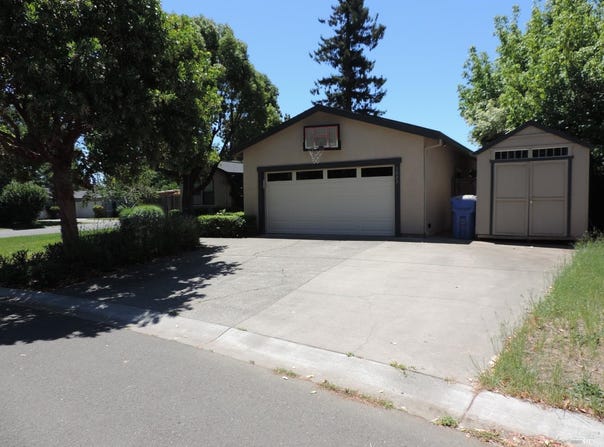 1027 Vassar Drive, Napa, CA 94558