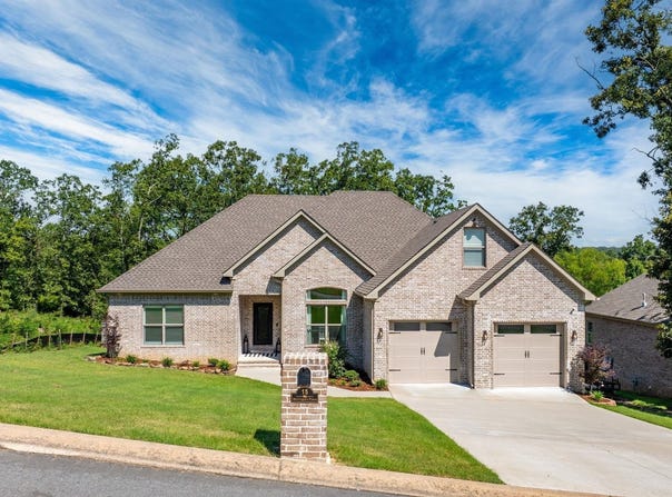 15 Wellington Place, Cabot, AR 72023