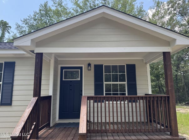 121 Brock Road, Lucedale, MS 39452