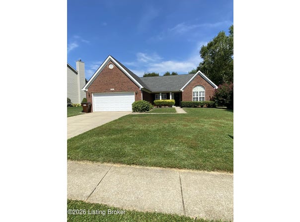 9211 Eminence Ct, Louisville, KY 40059