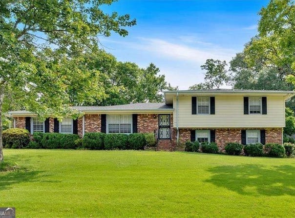 115 Creek, Stockbridge, GA 30281