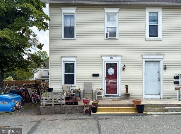 131 PEAR STREET, BOYERTOWN, PA 19512