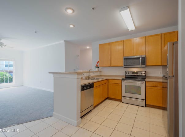 2807 Bloomfield Lane, Wilmington, NC 28412
