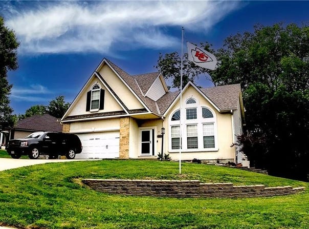 3403 Waterford Court, St Joseph, MO 64506