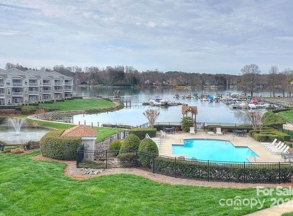 1038 Southwest Drive, Davidson, NC 28036