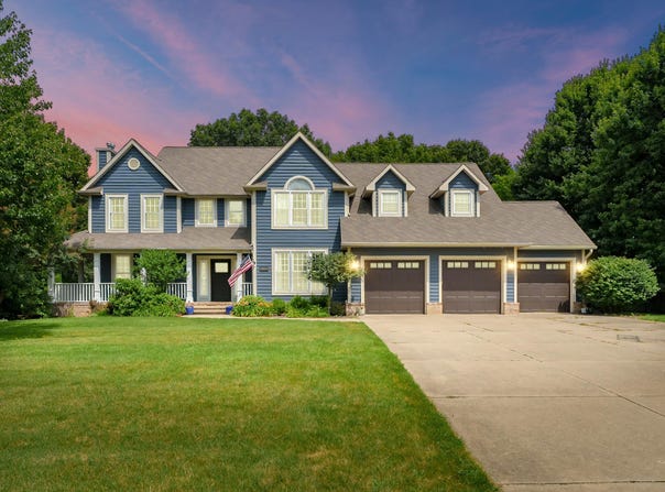 7873 Shepherds Glen Court, Kalamazoo, MI 49009