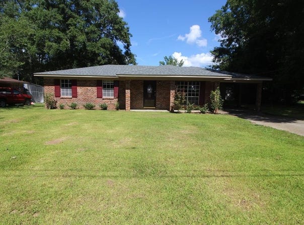48 Hoy Road, Laurel, MS 39443